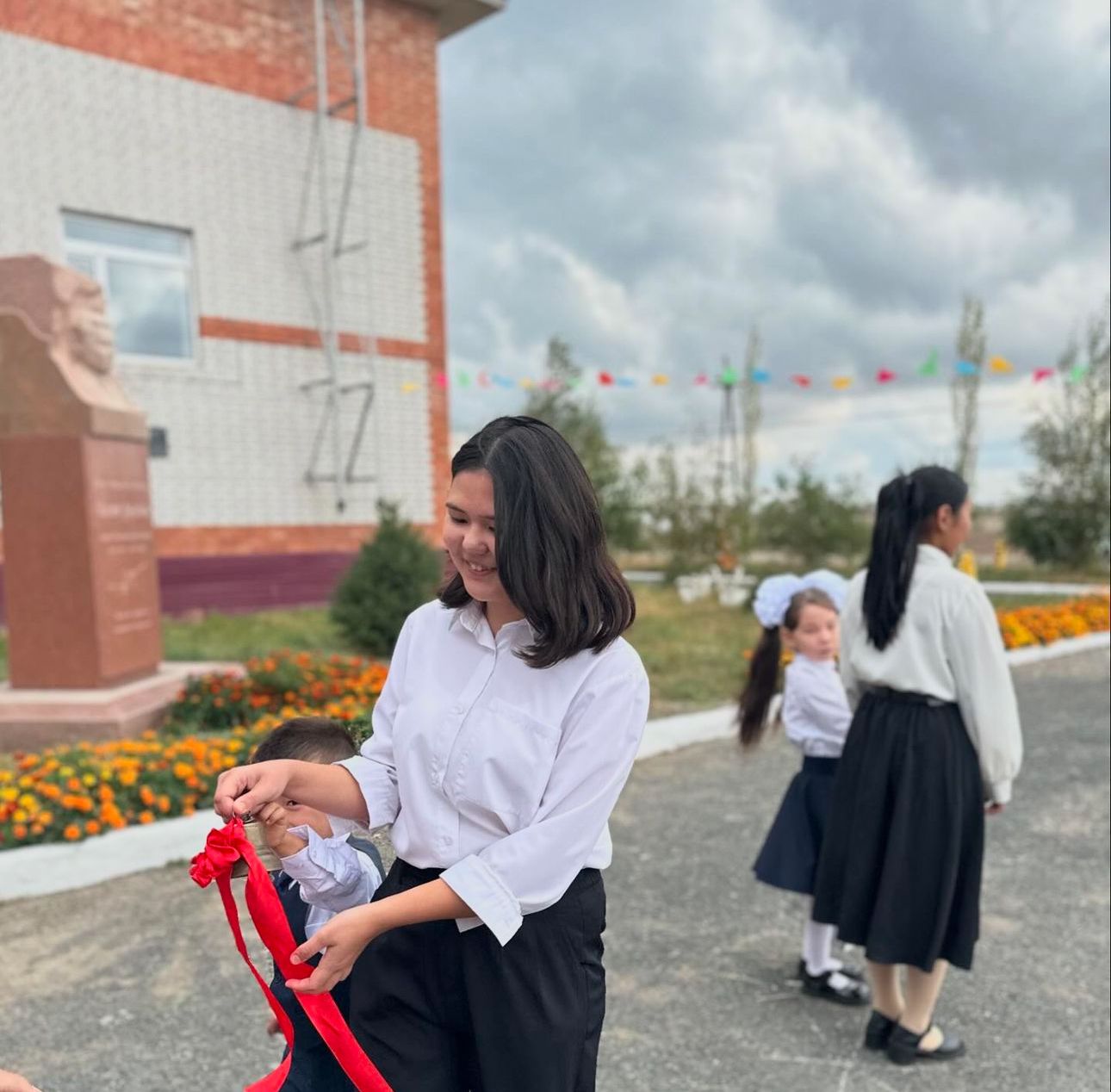 Алғашқы қоңырау